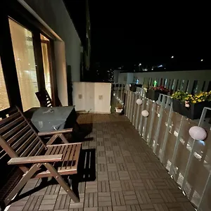  Apartment Lovely 3