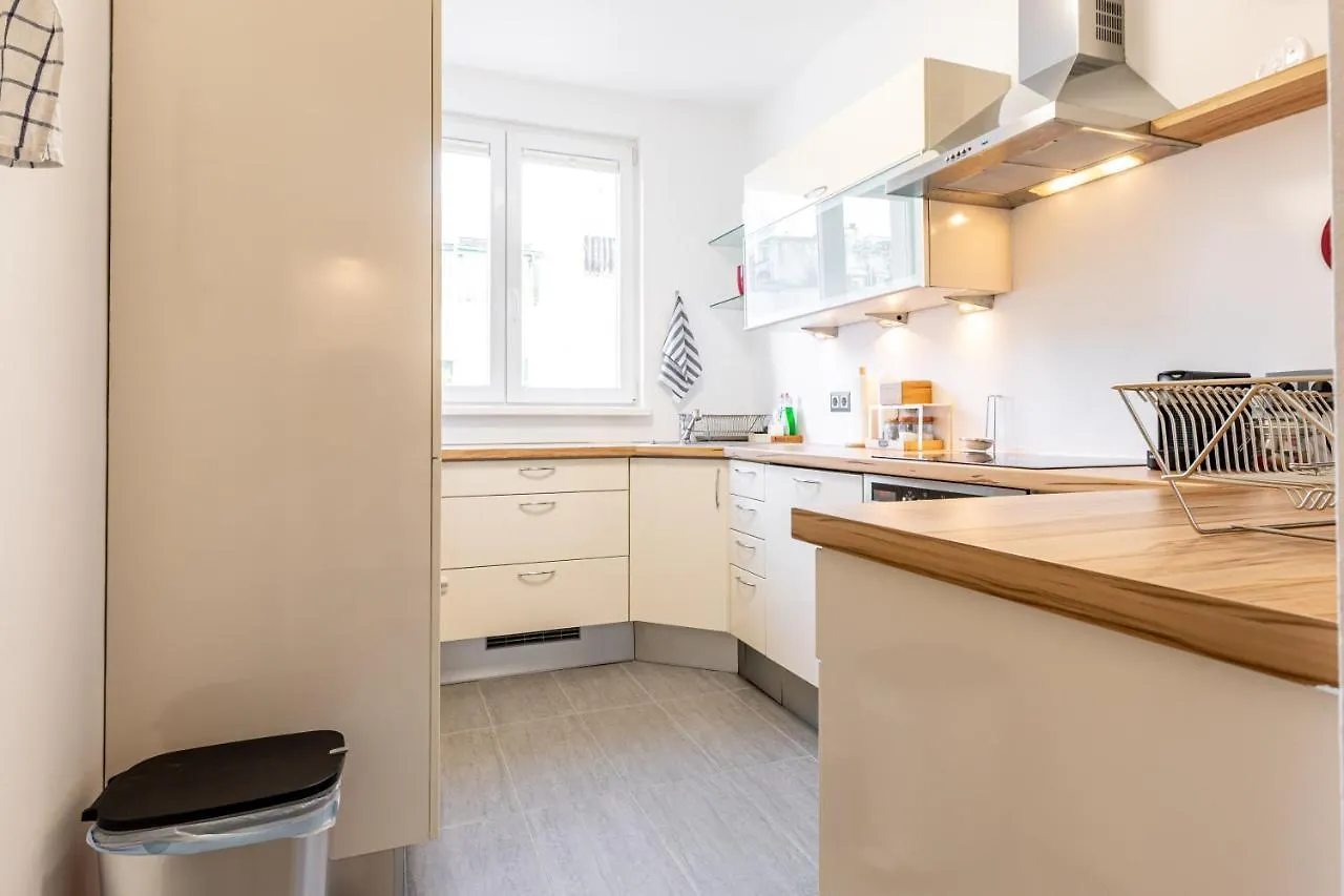Bright + Central Near Belvedere By Jr City Apartments Vienna